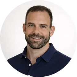 Alejandro — Client Advisor South America bij The Expat Host